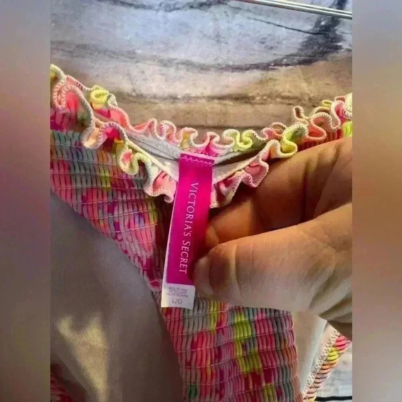 Victoria secret ruffled swim suit bottom - Picture 3 of 4